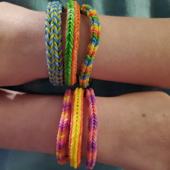 Handmade Summer Fun Rainbow Loom Bracelet Set/New - Picture 2 of 6